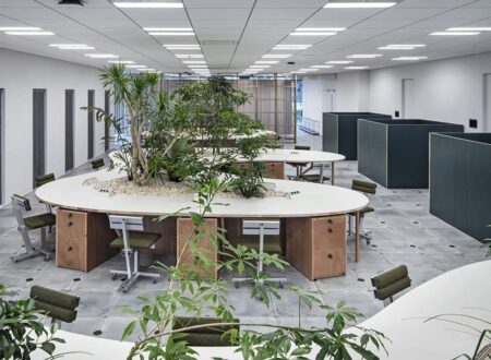 Rethinking the Office Space: HAKUHODO Gravity Office by DDAA